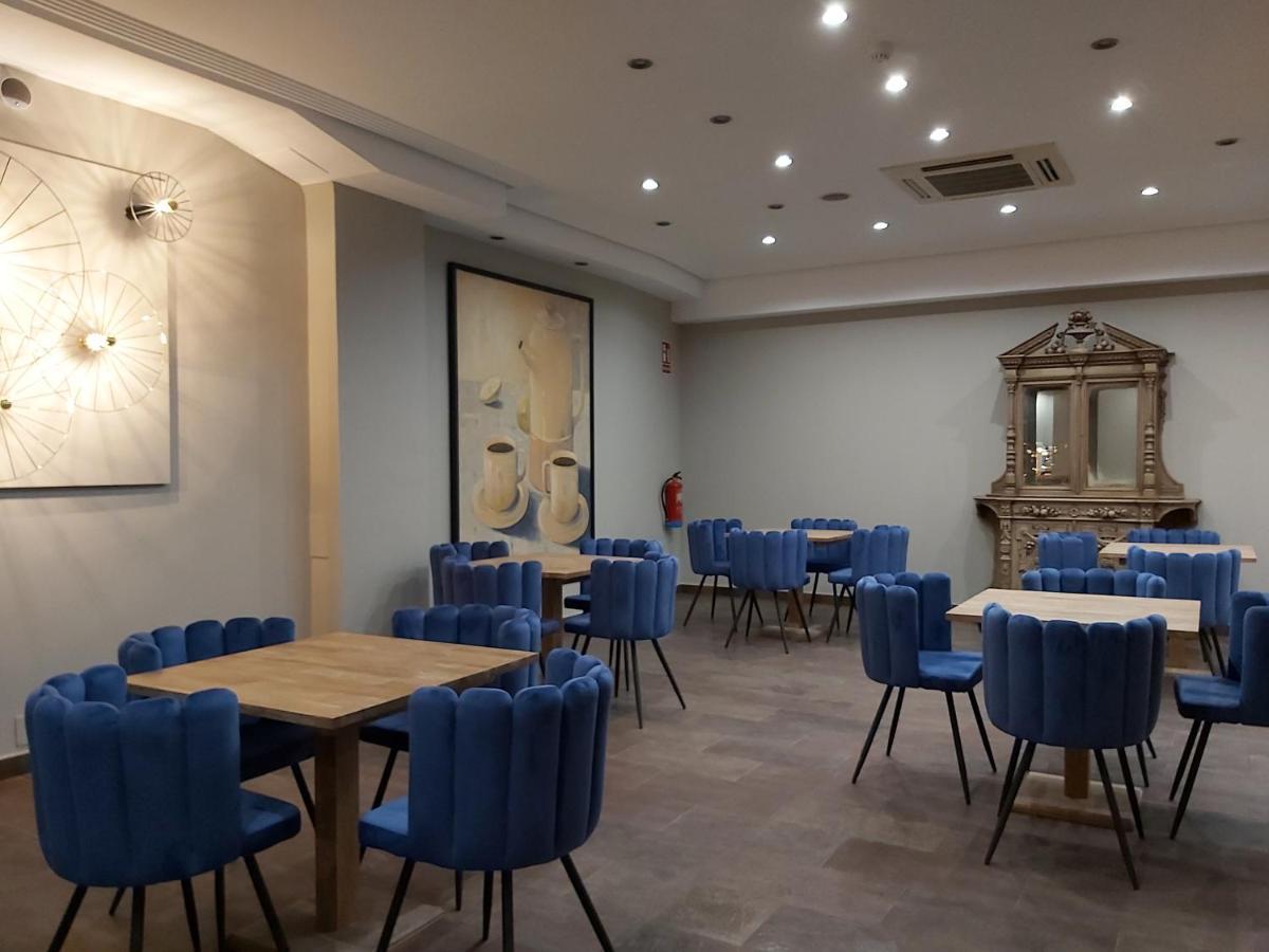 Micampus Burgos Centro Student Residence Kültér fotó